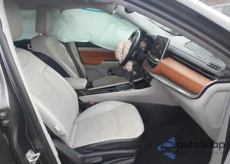 2022 Jeep Compass Limited 4X4 из США, поврежденный, VIN 3C4NJDCB4NT191262